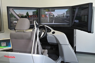シミュレータ(ホンダ)